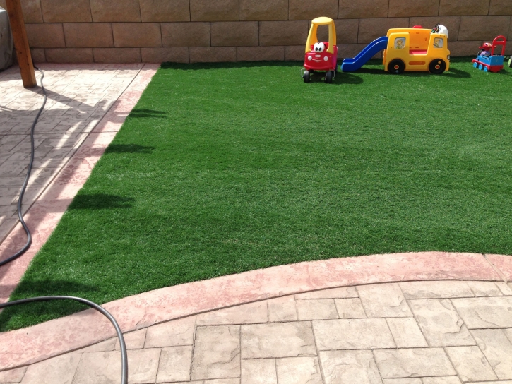 Green Lawn McCamey, Texas Rooftop, Backyards